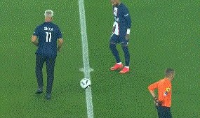 开云体育官方-【法甲】梅西中楣 姆巴佩助攻内马尔 巴黎1比0马赛